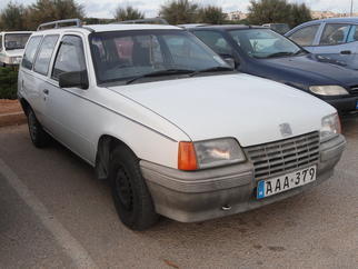  Astra Mk II Универсал 1984-1991