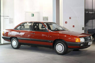  100 (C3, Typ 44,44Q, фейслифт 1988) 1988-1990